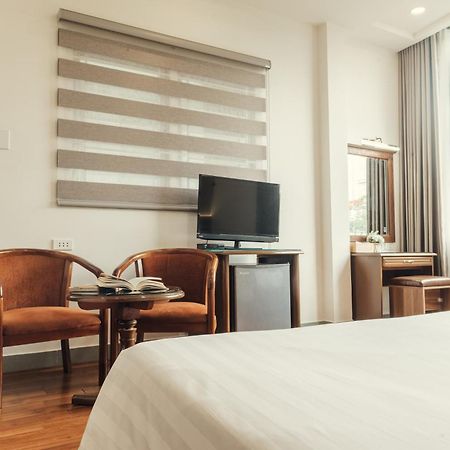 Lantern Hotel Хошимін Екстер'єр фото